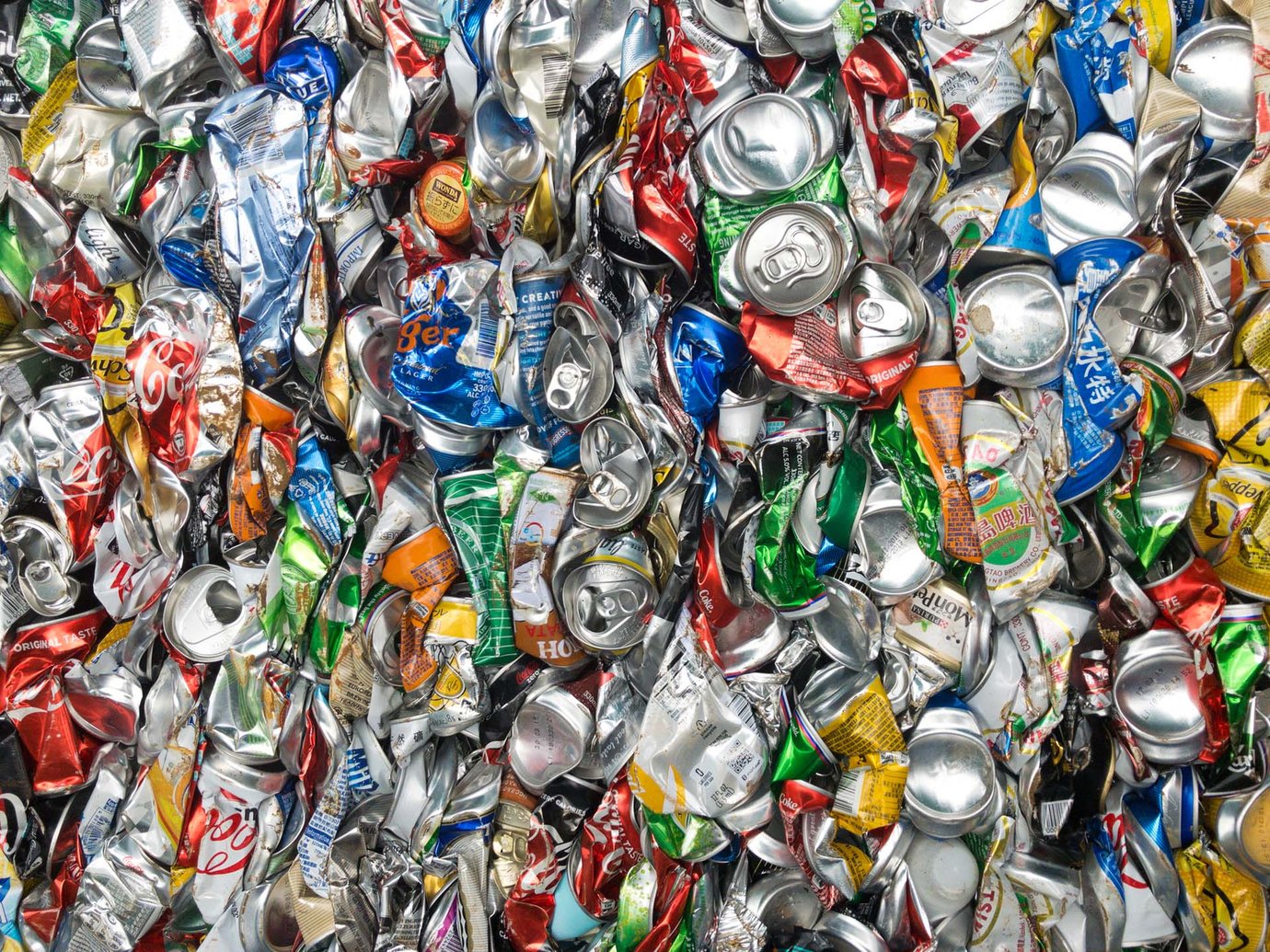 crushed aluminum cans